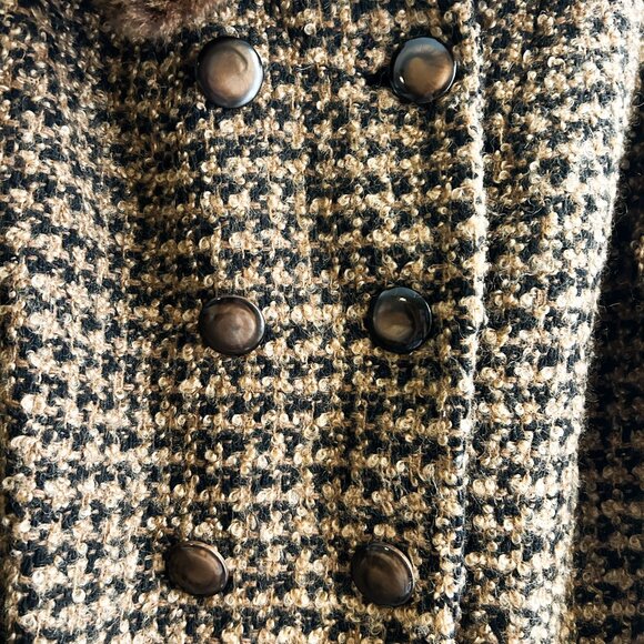 VINTAGE 1950's Mid Century Mink Trimmed Wool Bouclé Double Breasted Swing Coat - Picture 5 of 10